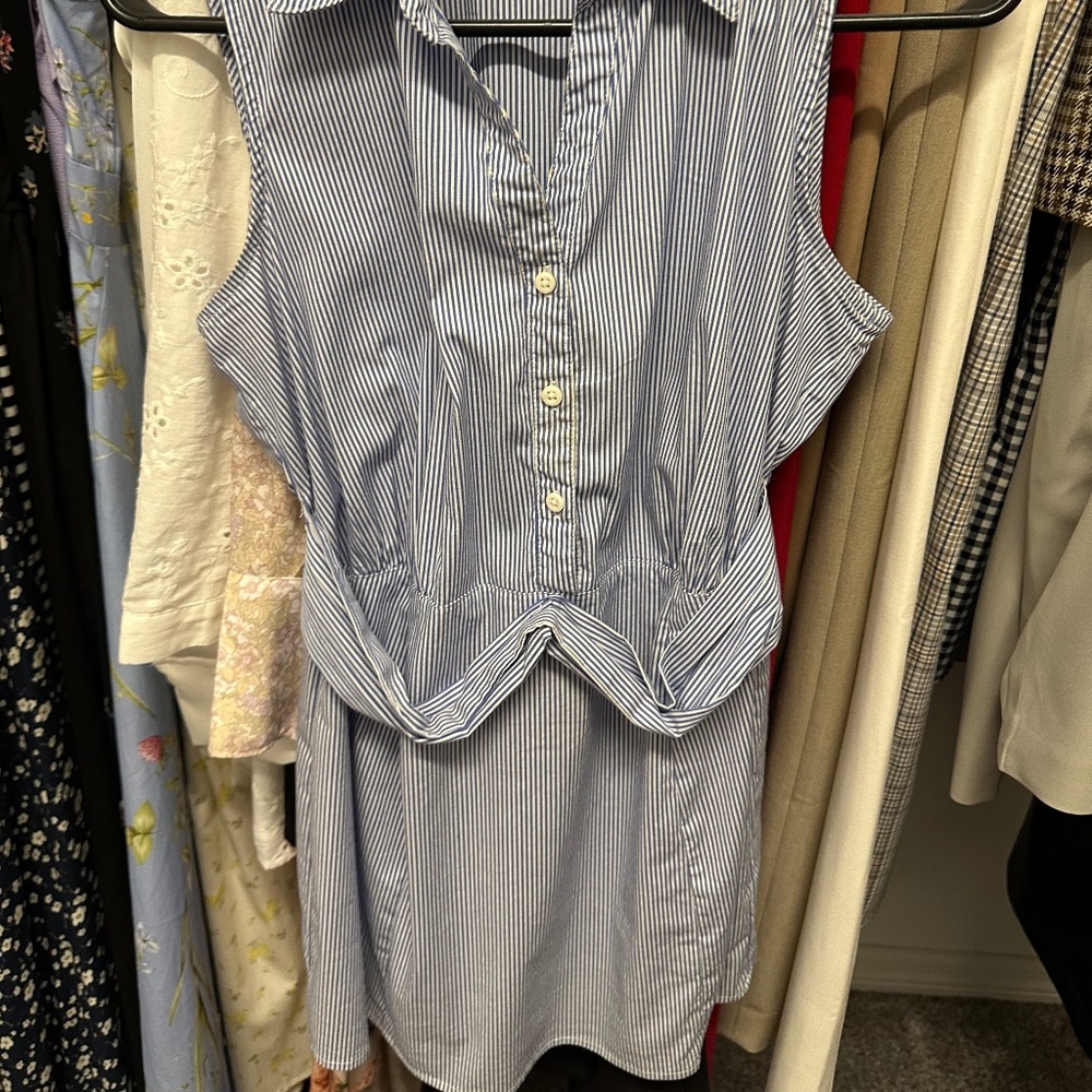 Motherhood maternity sleeveless shirt